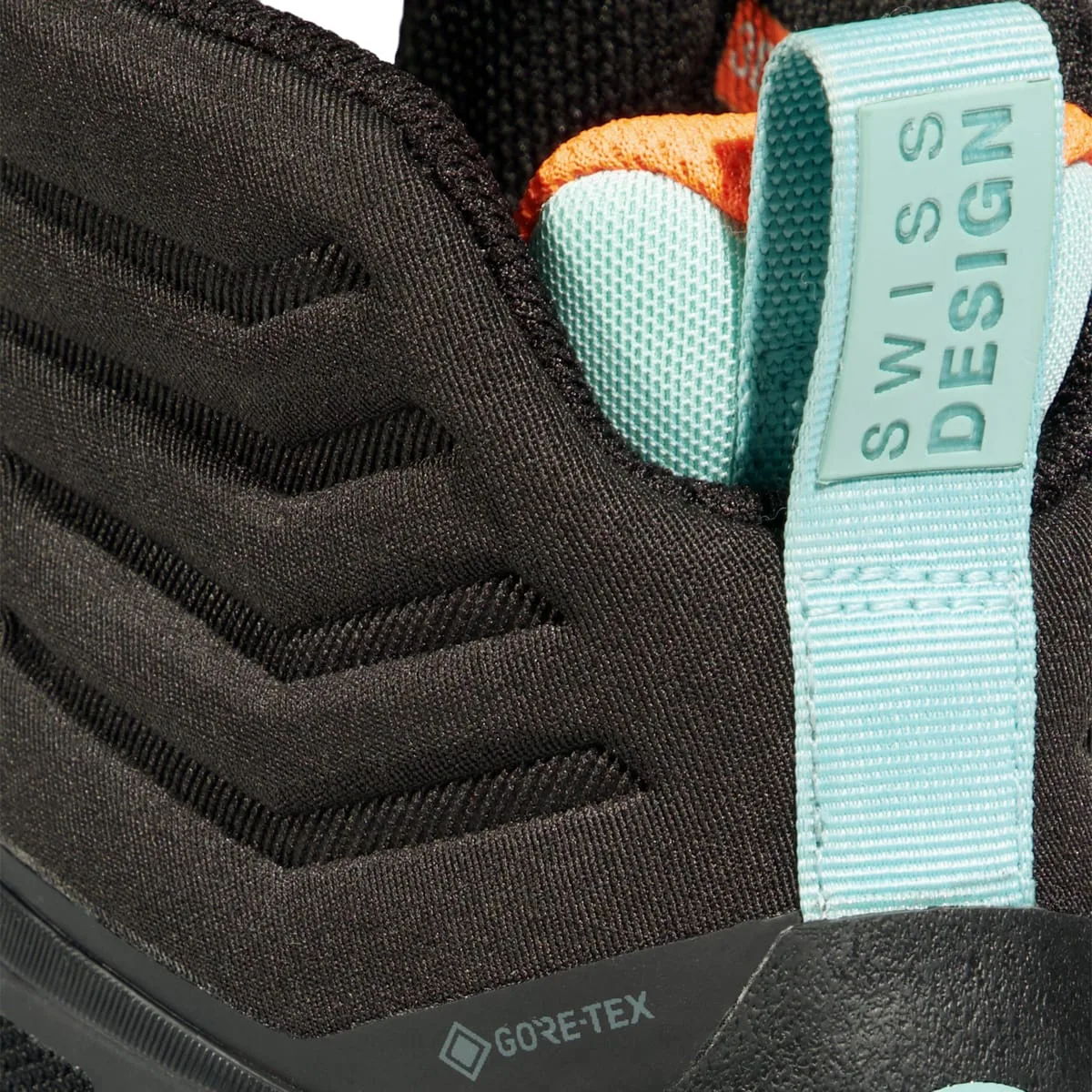 Mammut Women's Sapuen High GORE-TEX Black/Dark Frosty