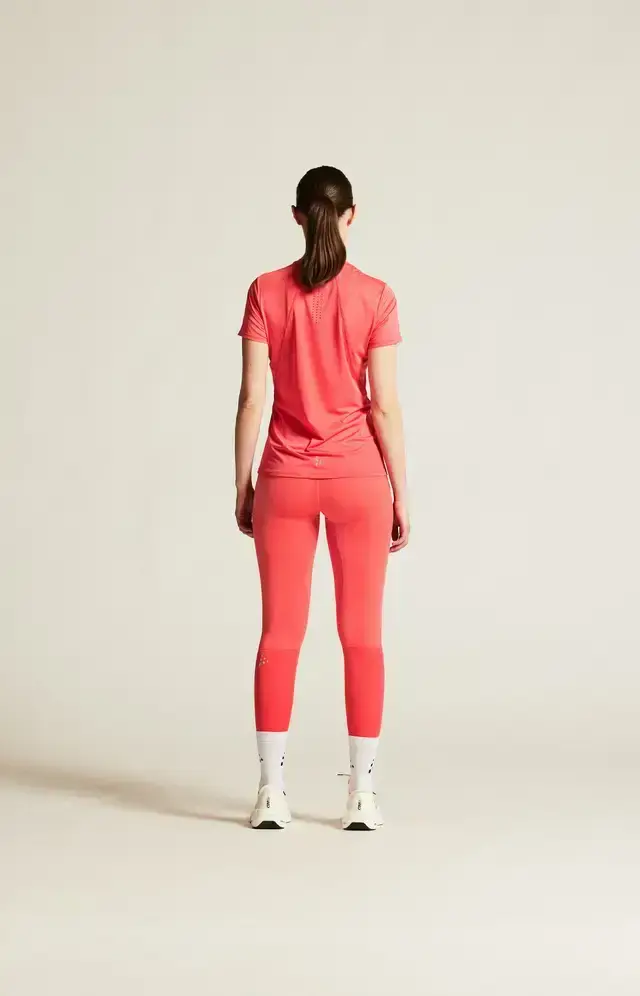 Craft ADV Essence 3 Hardloopshirt Korte Mouwen Cheer Dames