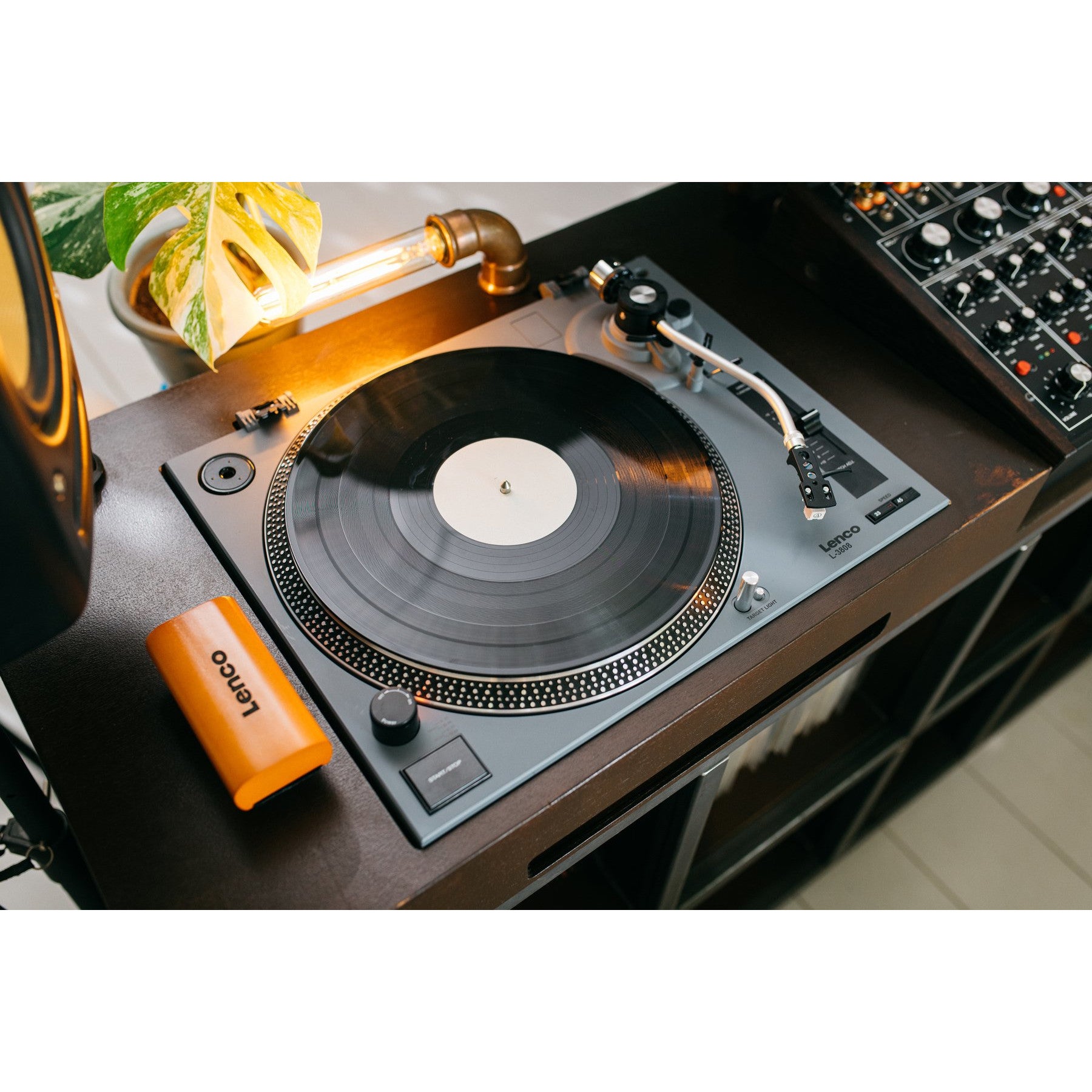 Lenco TTA-5IN1 5-in-1 vinyl reinigingskit