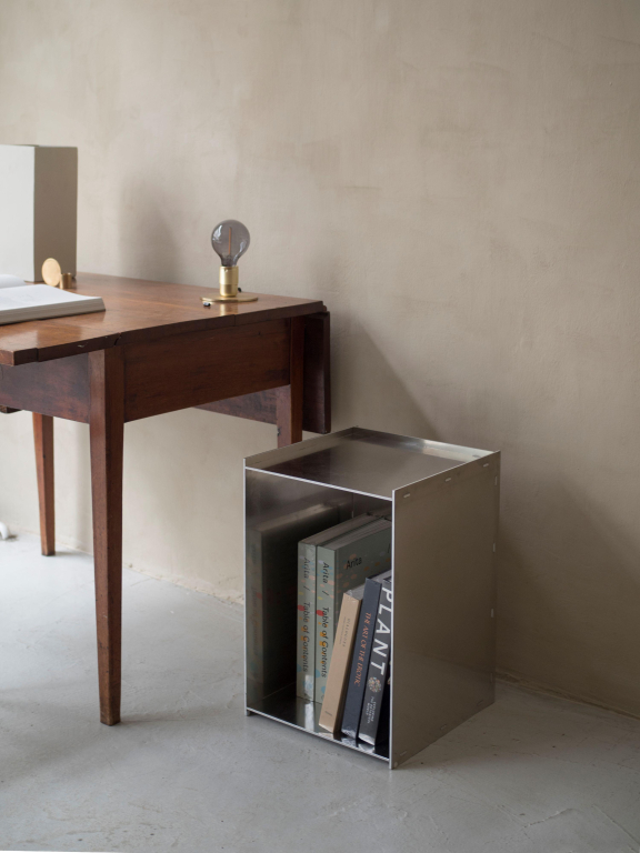 Frama Rivet Box bijzettafel aluminium