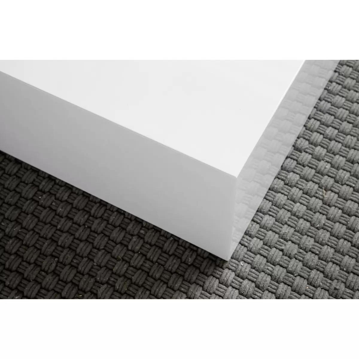 Couchtisch Monobloc weiss