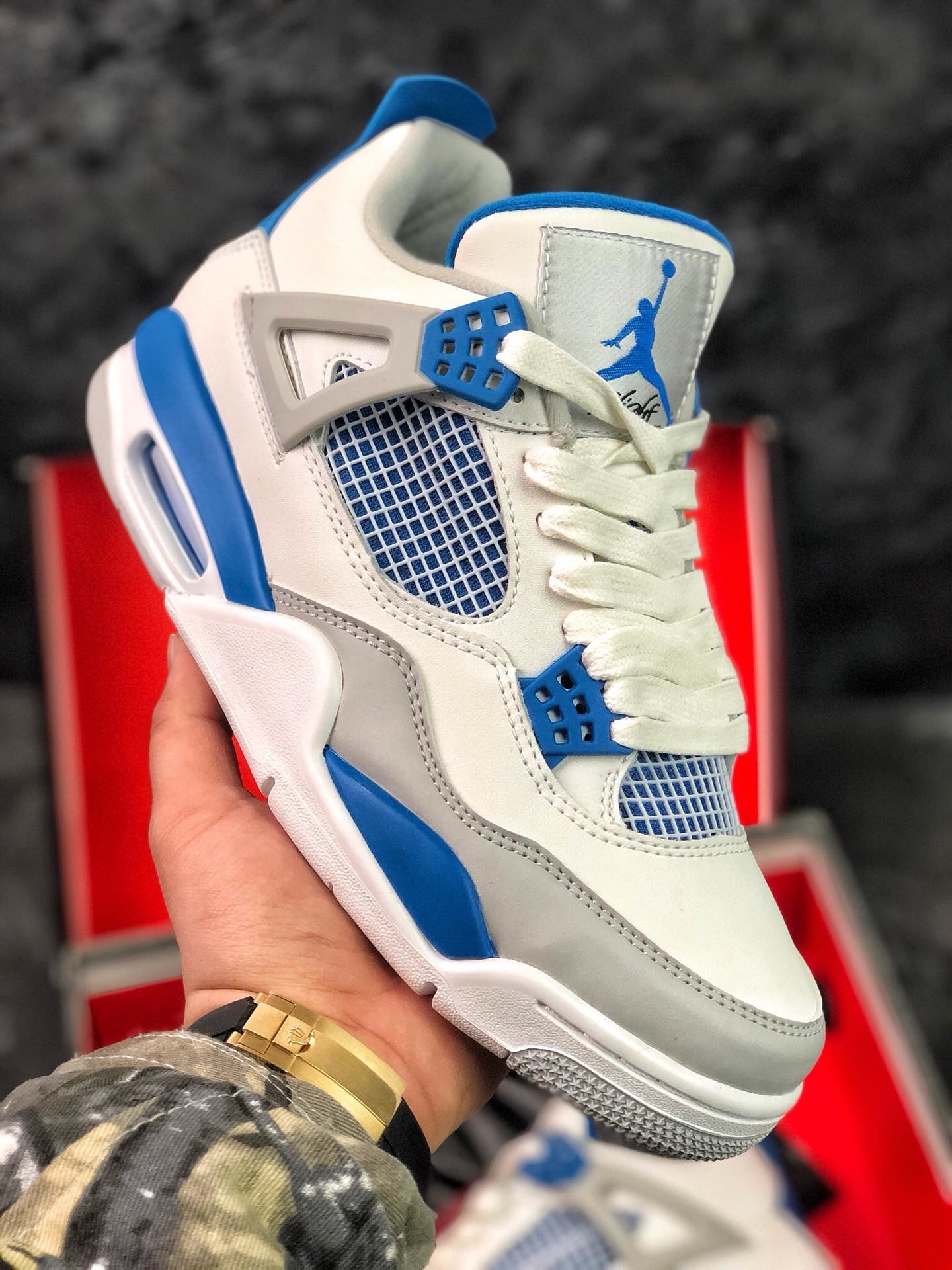 Air Jordan 4 OG Military Blue