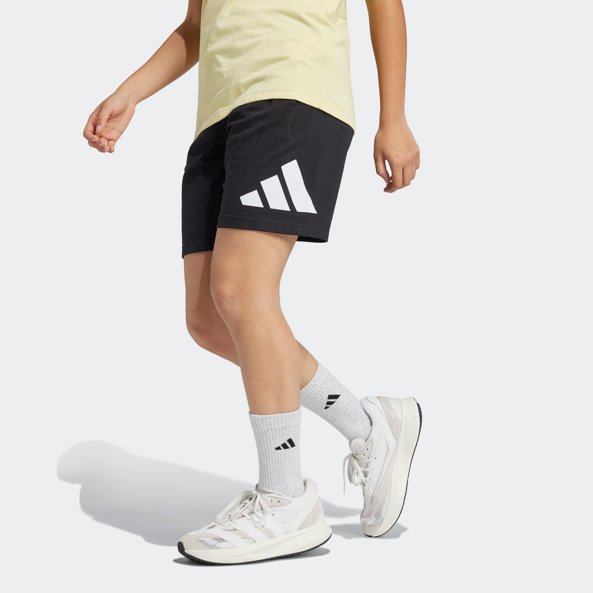 adidas Sportswear Shorts »J BL KN SH 210«