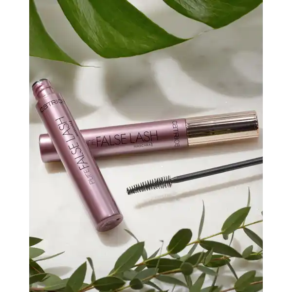 Pure False Lash Mascara 010