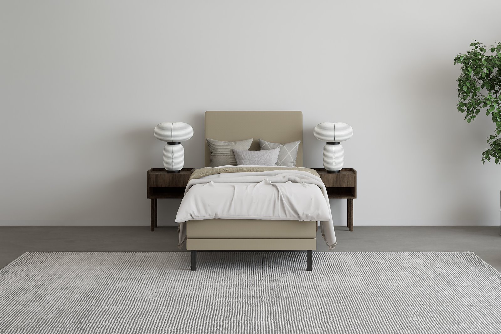 Komfort 5 regulerbar seng 80x200 cm Tekstil Primo 05 beige, Komfort 5 overmadrass og sorte firkantede ben, gavl selges separate.