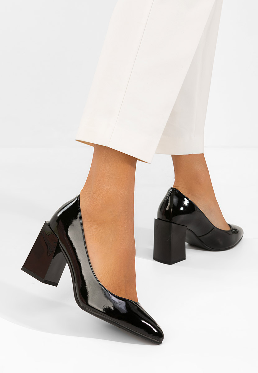 Chaussures en cuir à talon épais noirs Elarina