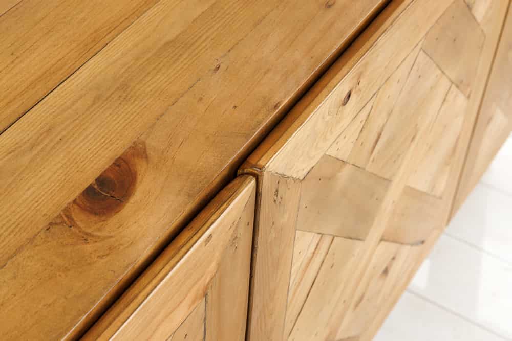 Massives Sideboard RIVIERA 155cm natur recyceltes Pinienholz Bohlenoptik