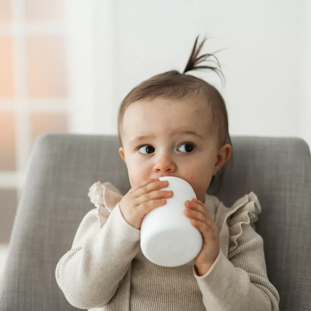 Baby Wallaby Sutteflaske 240 ml - White