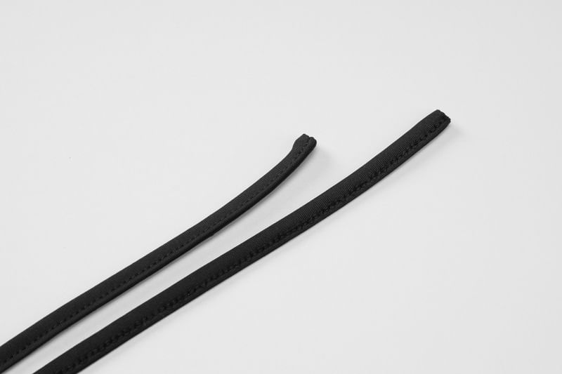 Jeshili - Halter effen uitgesneden romper