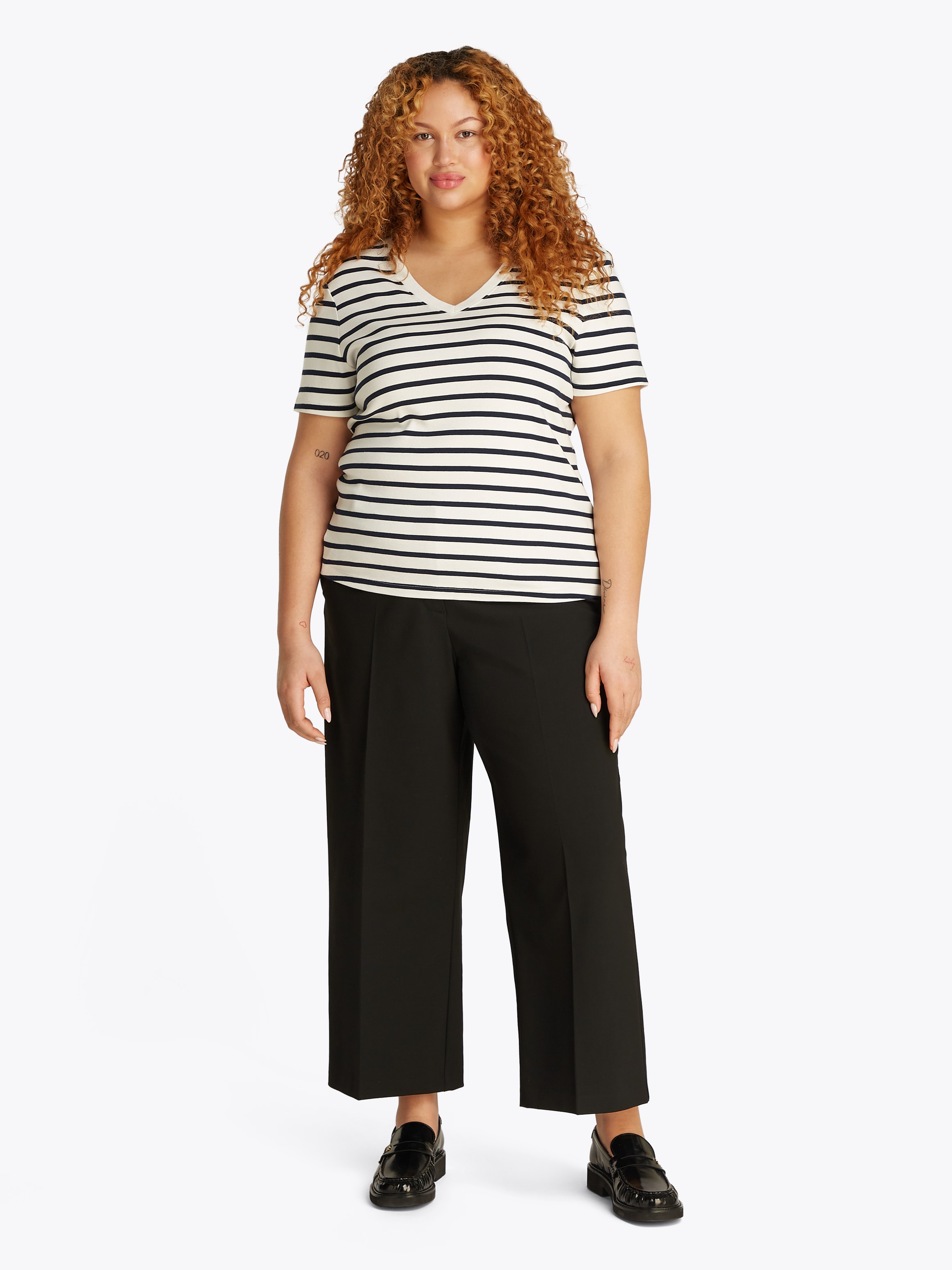 Tommy Hilfiger Curve Culotte »CRV LW BI-STRETCH WIDE CROP PNT«  in Grossen Grössen, cropped, Logostickerei