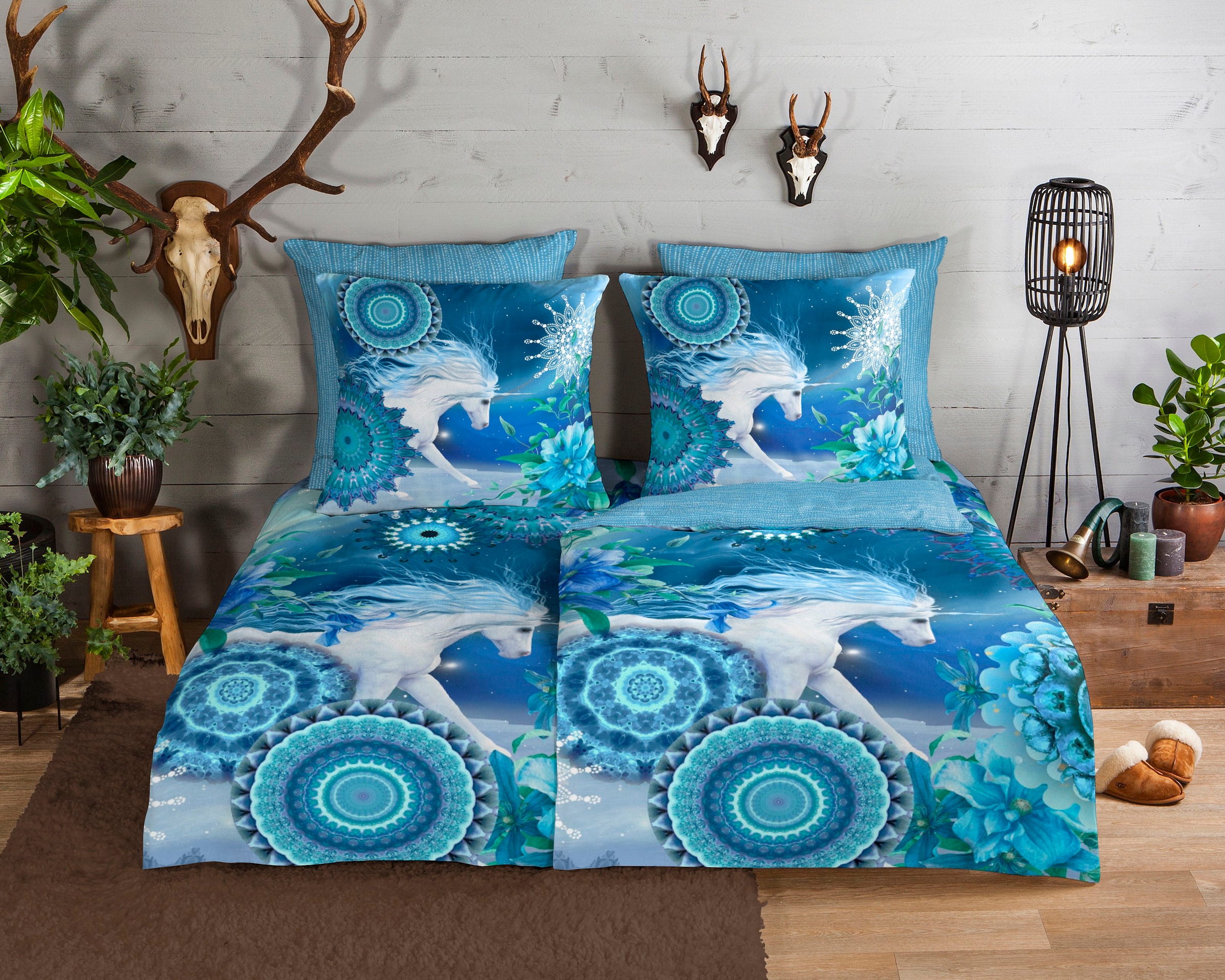 hip Wendebettwäsche »Lumi« 2 Stk. tlg. Biber, 135x200, Warm, Weich, Wendeoptik, Reissverschluss, Winter, Blau