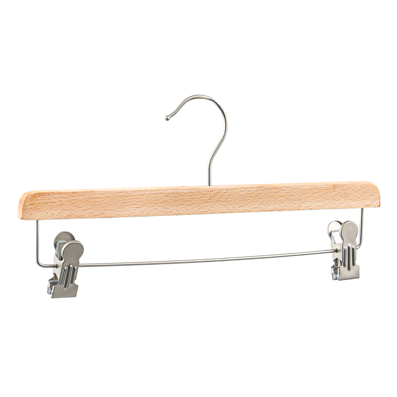 Cintre en bois avec pinces