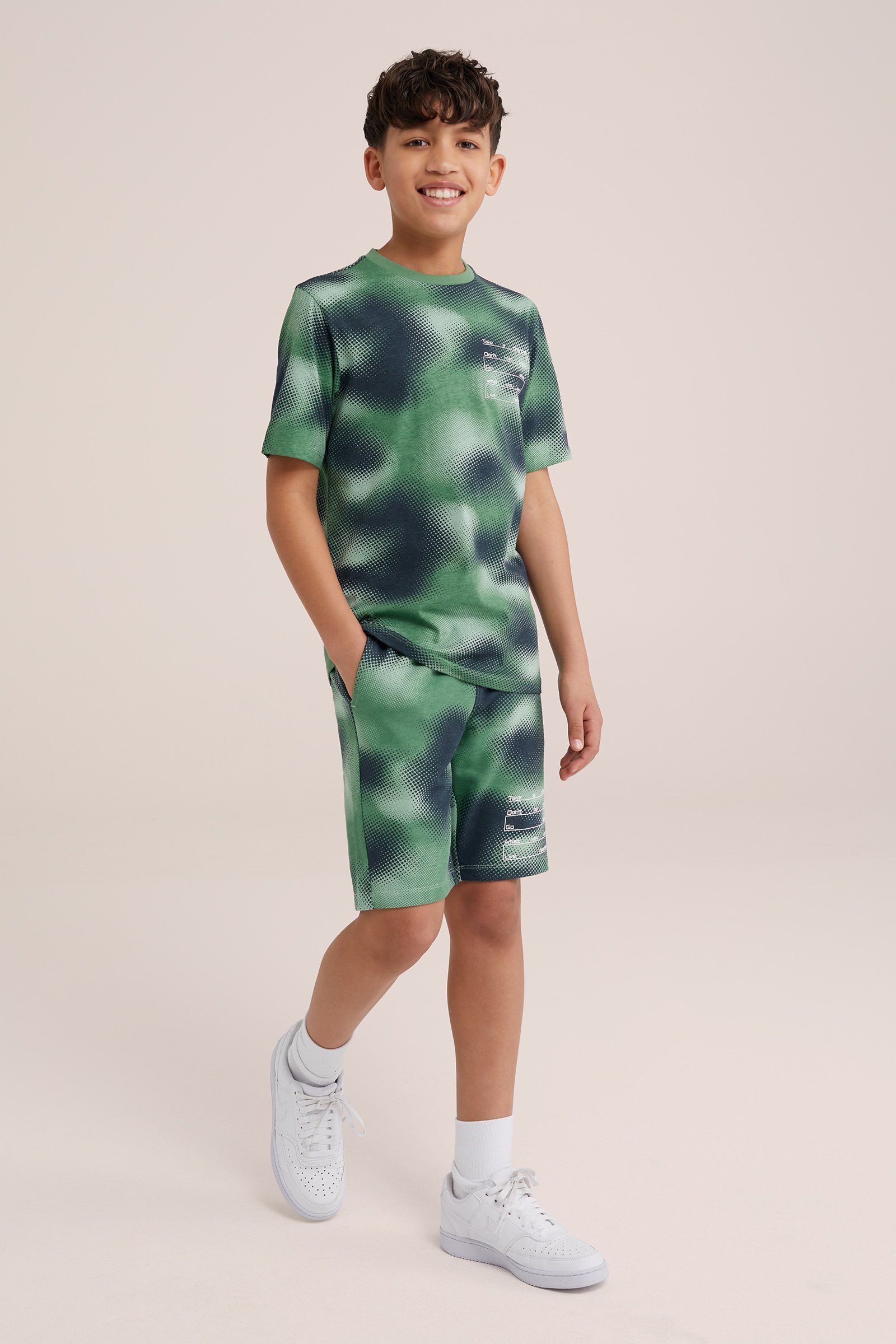 Jongens sweatshort met dessin WE Fashion Groen