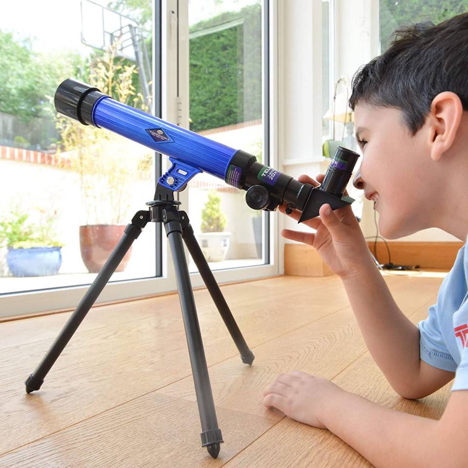 SCIENCE - Teleskop med ben