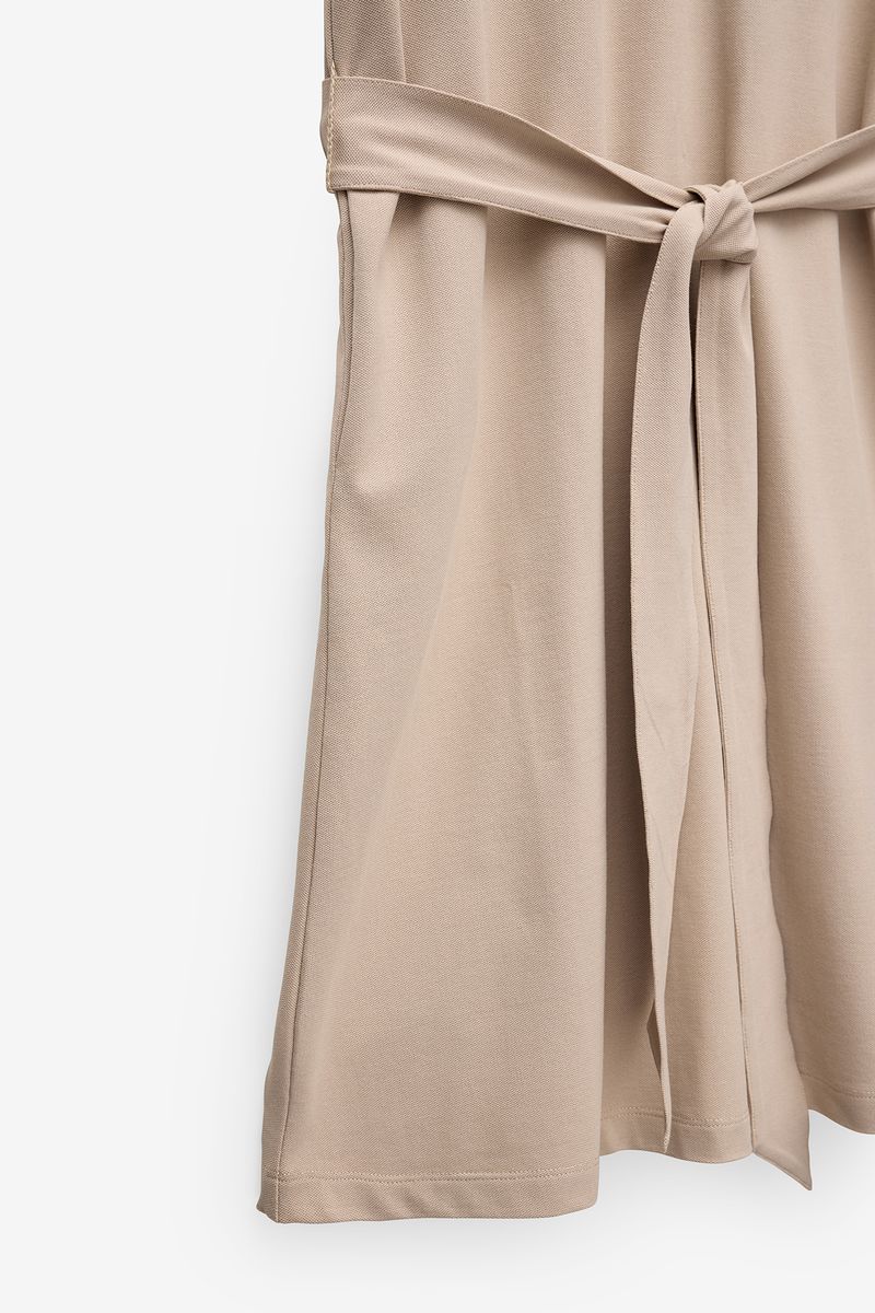 VESTIDO CURTO EM PIQUET