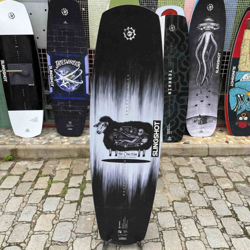 Wakeboard Slingshot Occasion Coalition 153cm 2022 - The Corner Shop