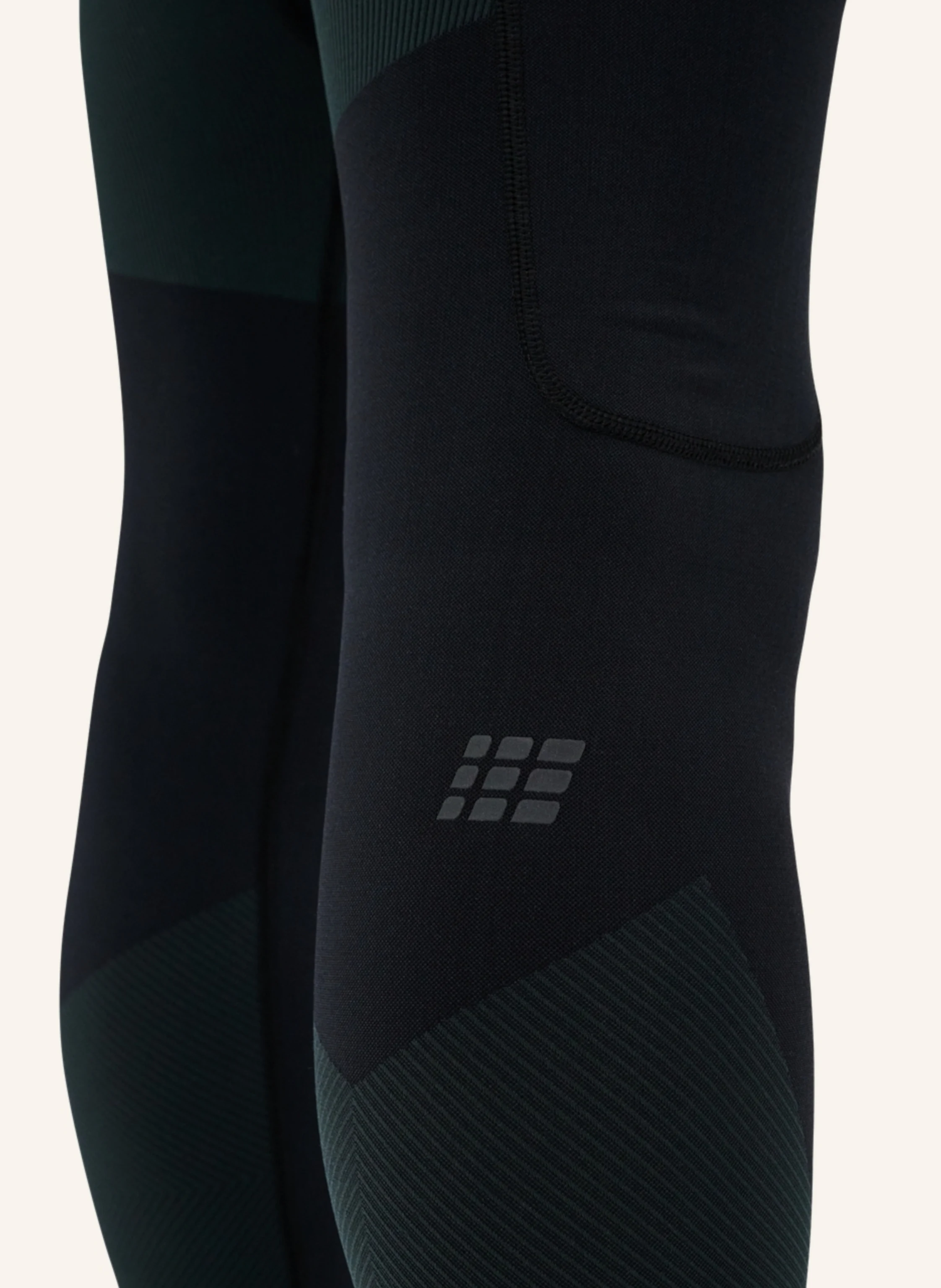 cep Tights THE RUN SEAMLESS mit Kompression