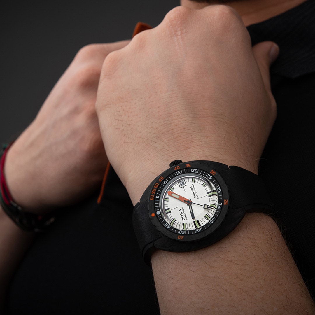 Doxa SUB 300 Carbon Searambler
