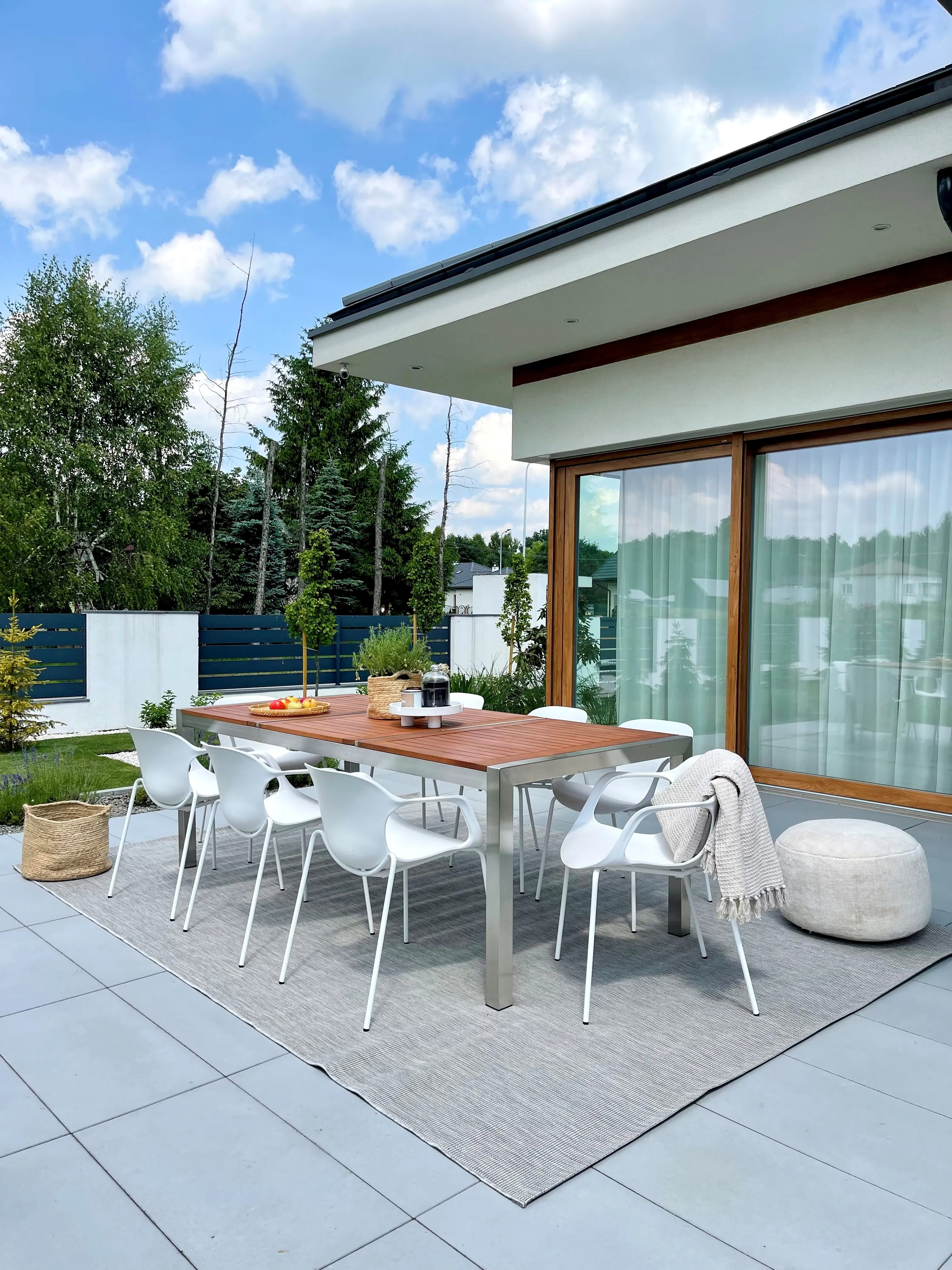 Tuin eettafel GROSSETO 220 cm 100 cm Eucalyptushout Bruin