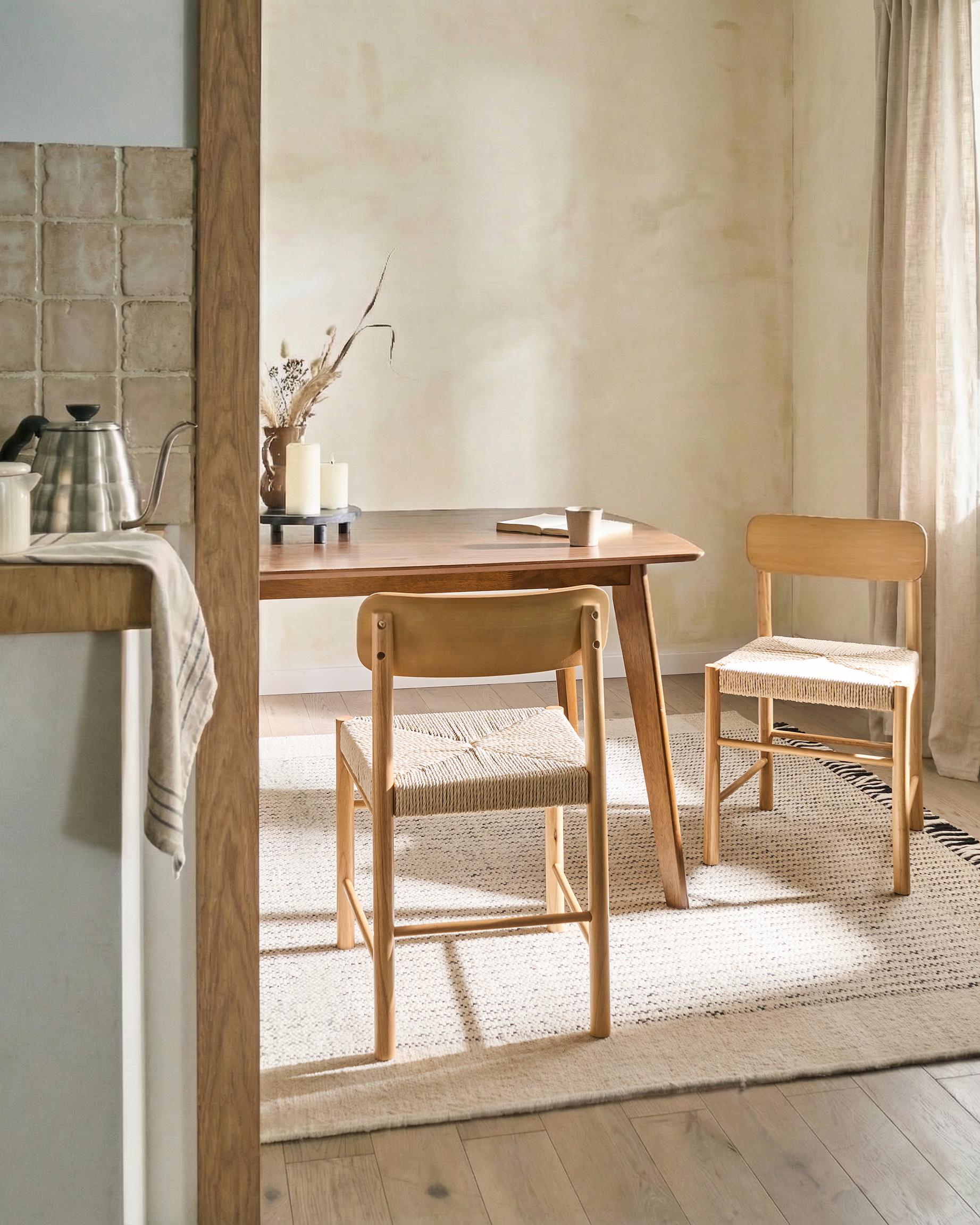 Set van 2 eetkamerstoelen DIGNE Hout Lichtbruin