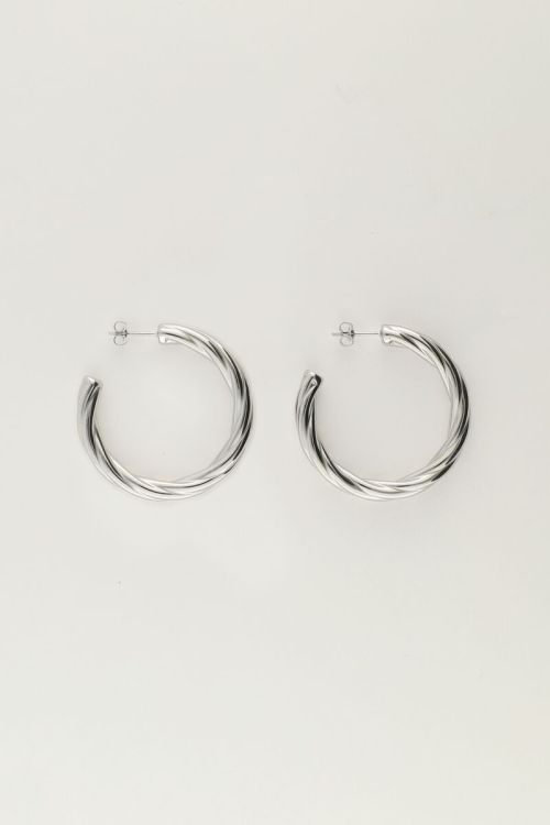 Oorhangers met chunky twist