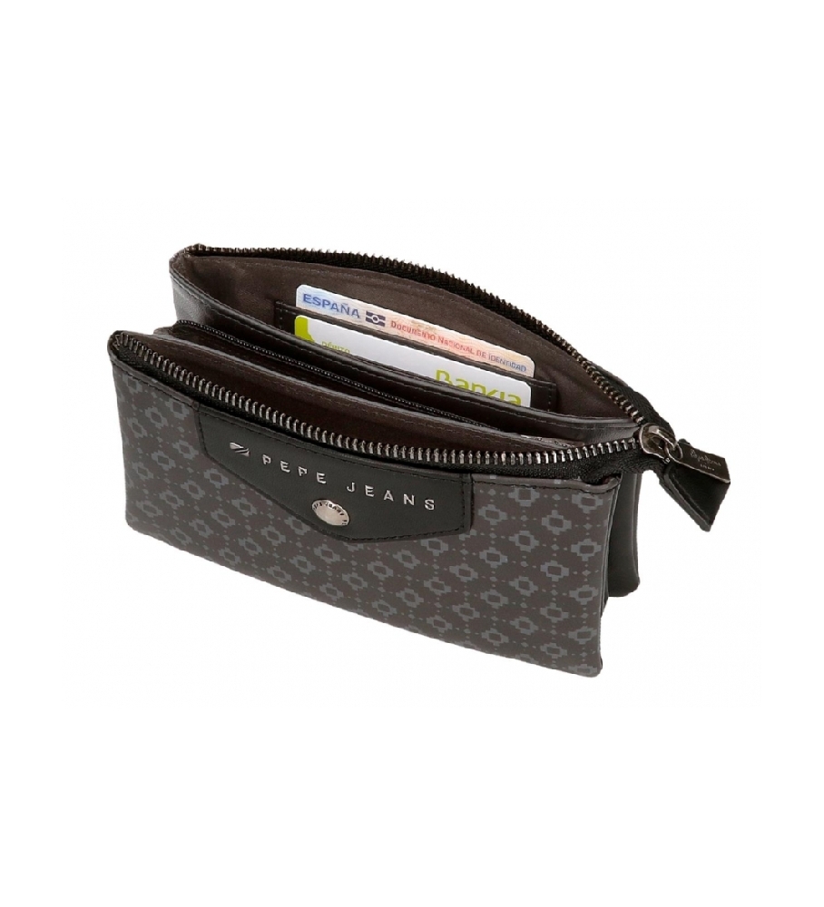 Carteira Pepe Jeans Bethany com três compartimentos, preta