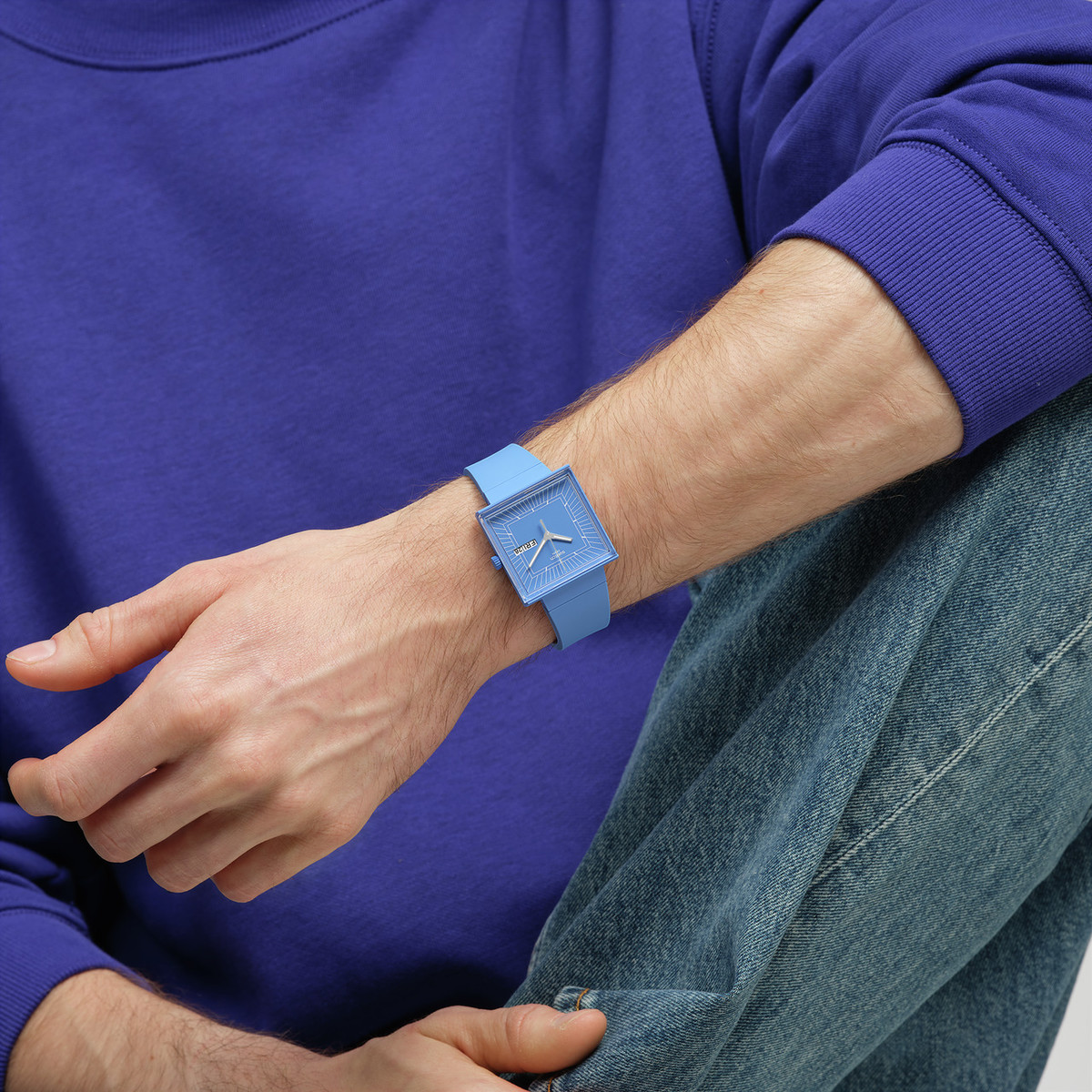 Montre SWATCH Square bioceramic What if sky? homme bracelet matériau biosourcé bleu