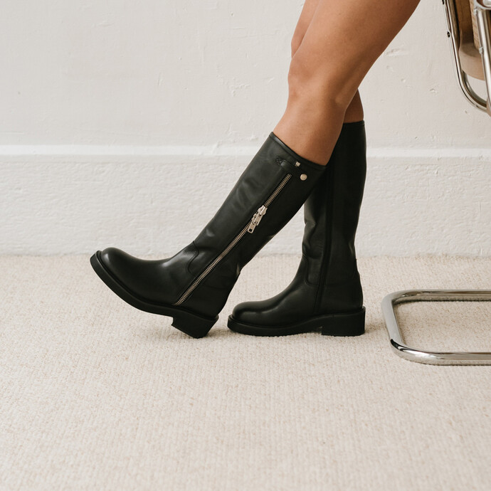 Bottes à doubles fermetures éclair  en cuir noir
