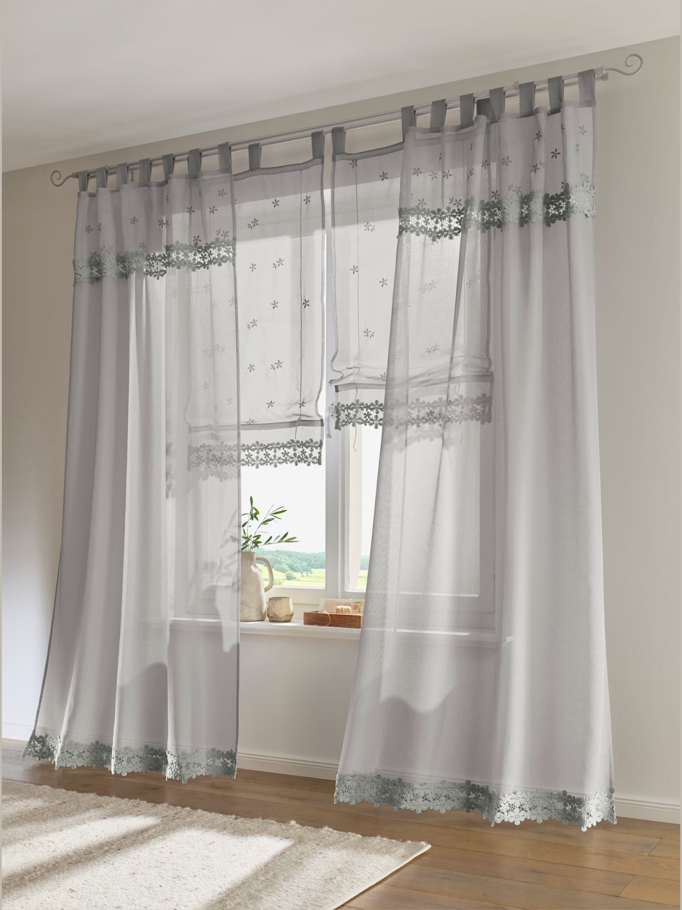 Store-bateau matière semi-transparente