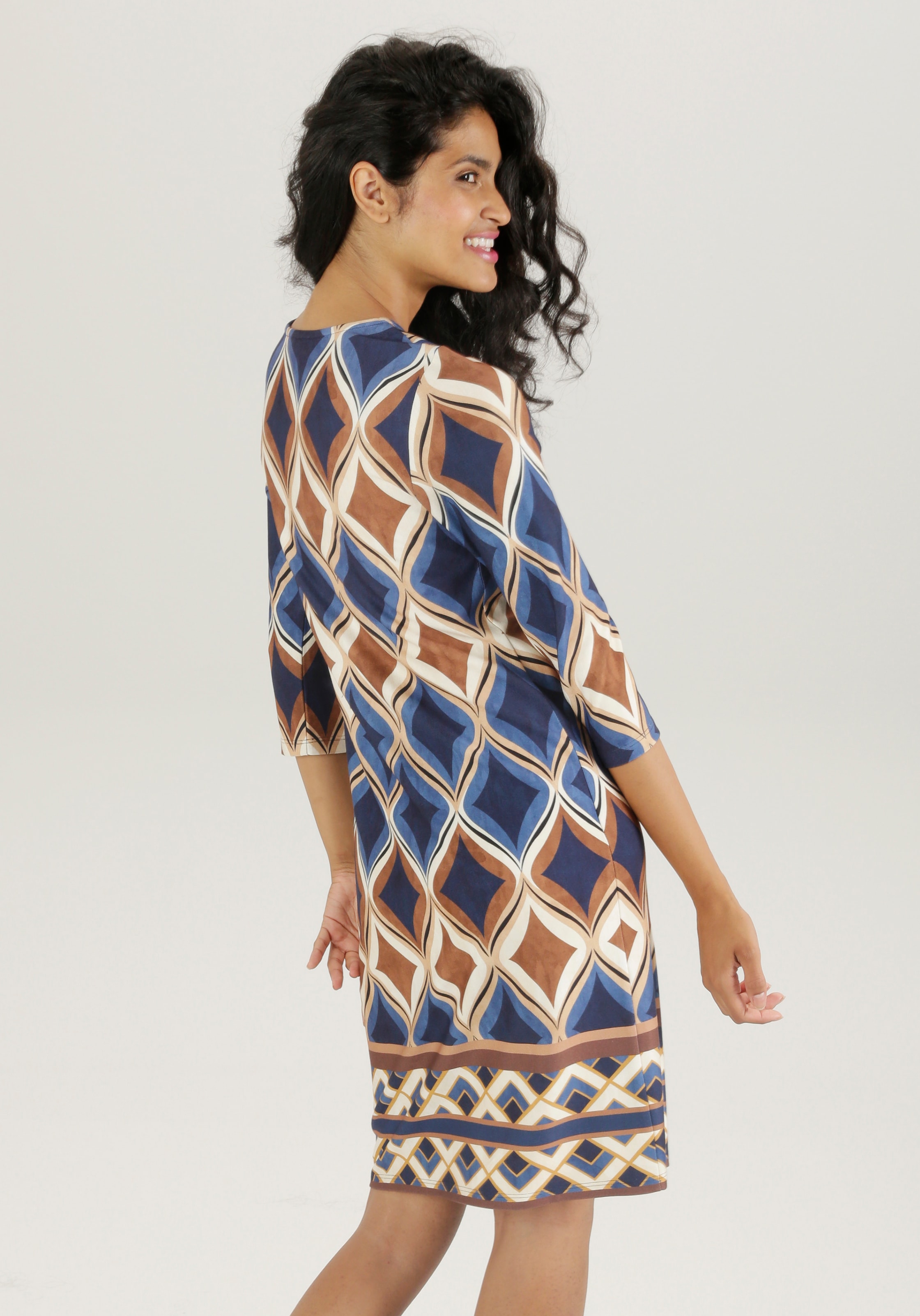 Aniston SELECTED Minikleid mit leichter Taillierung und elegantem Druck