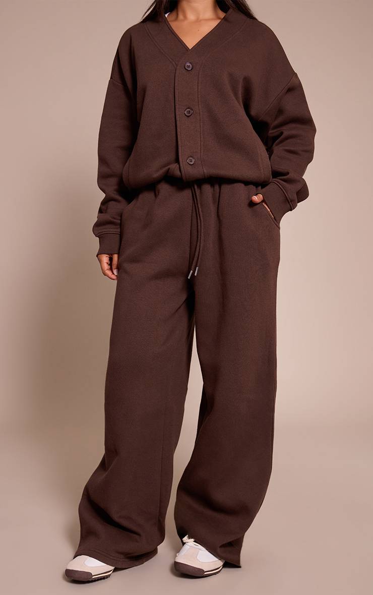 Chocolat Jogging Petite Taille À Jambes Larges Avec Taille Élastiquée Et Cordon De Serrage