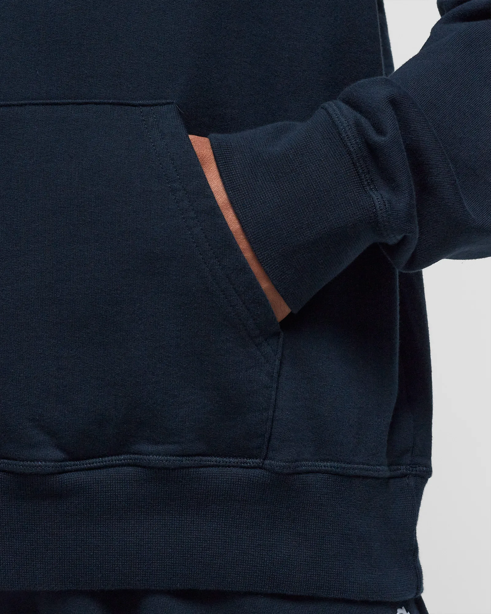 Arte Antwerp Hearts leaves arte logo chest Hoodie