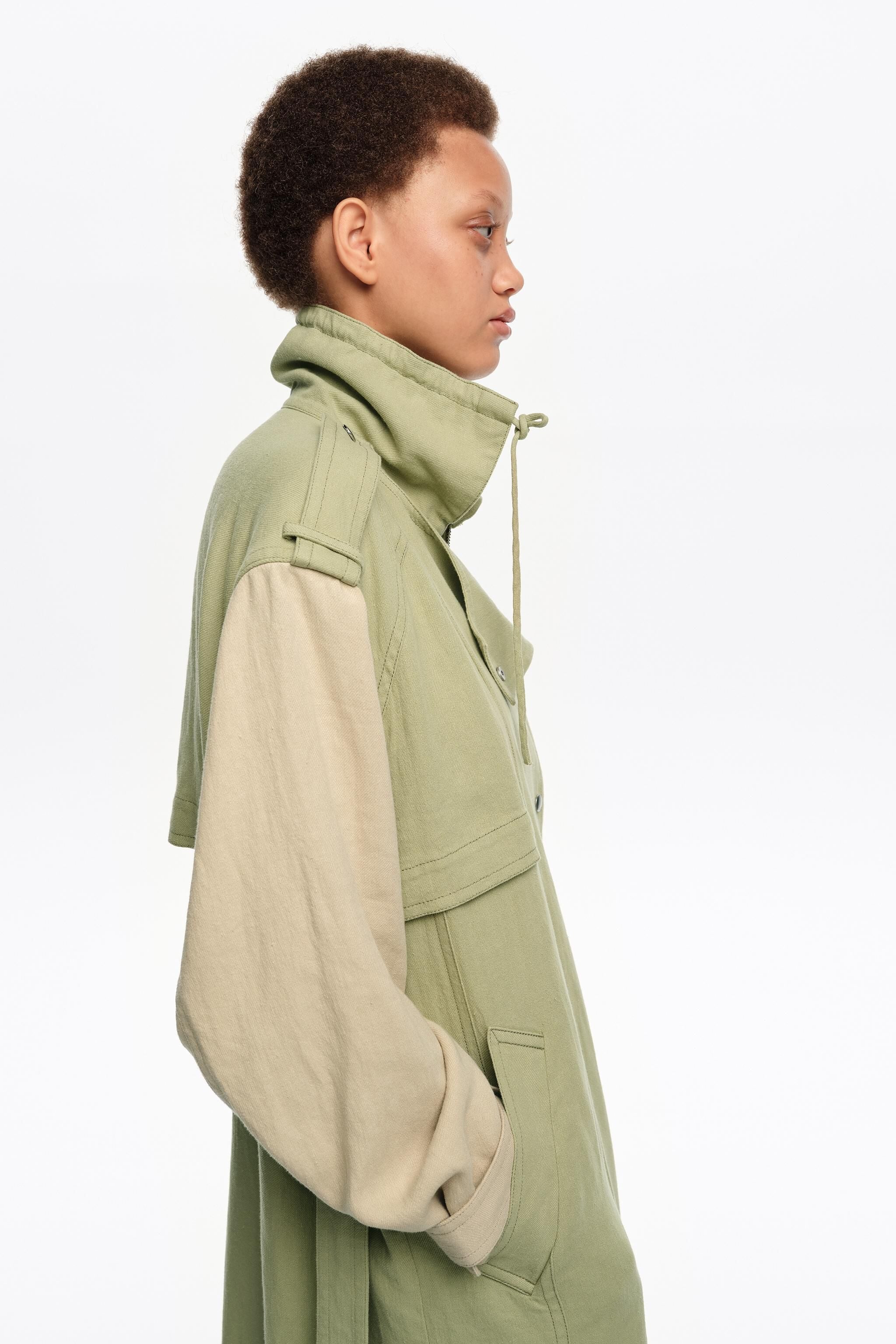Trench coat maxi bicolor verde claro