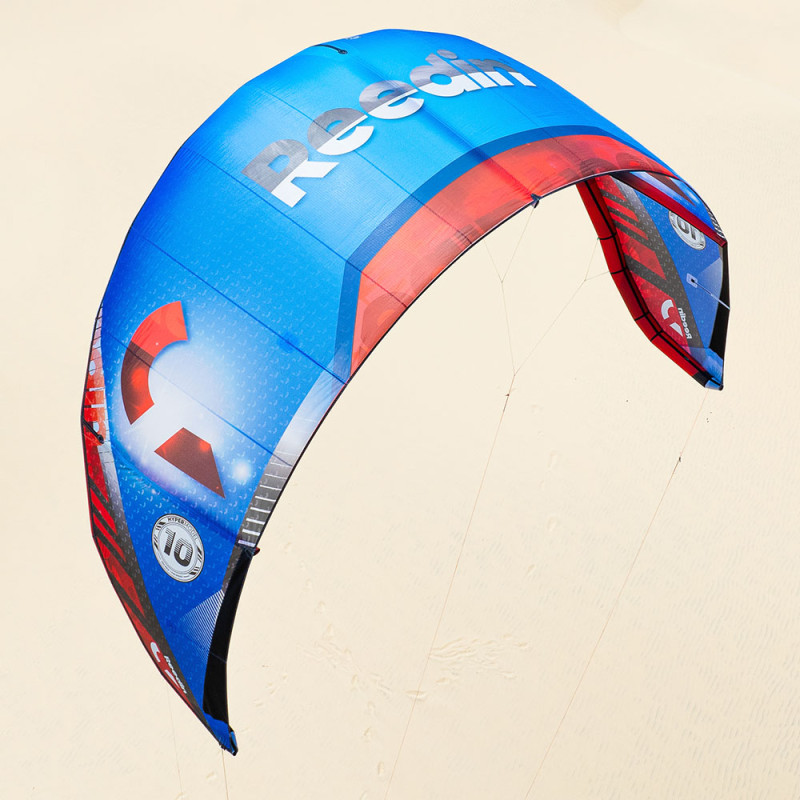 Aile de kitesurf reedin x brainchild hypermodel
