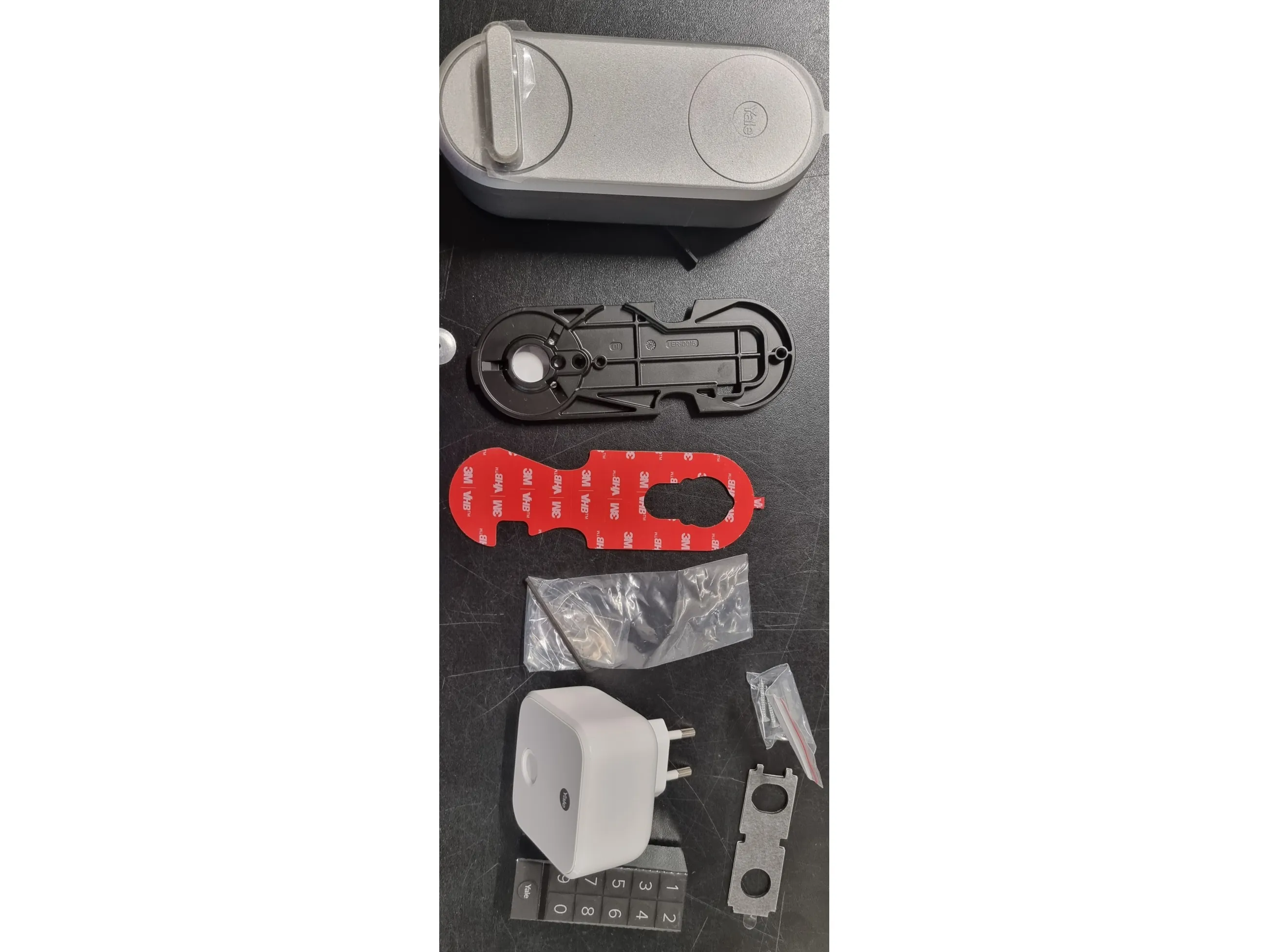 [OUTLET] - Yale Linus® Smart Lock (Srebrny)   Bridge   Keypad