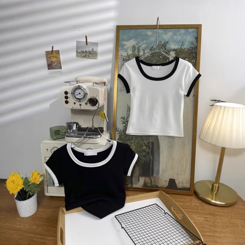 Kawaii Fairyland - T-shirt met korte mouwen en ronde hals en contrasterende bies