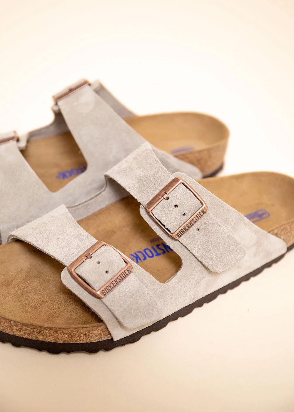 SANDALE ARIZONA SUEDE TAUPE