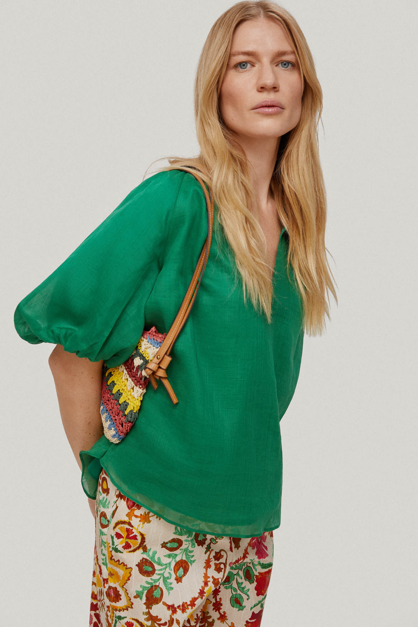 Blusa com mangas bufantes - Verde