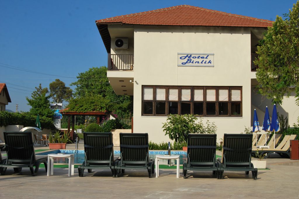 Binlik Hotel Logies en ontbijt - Hotel