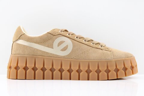 No Name Sneaker