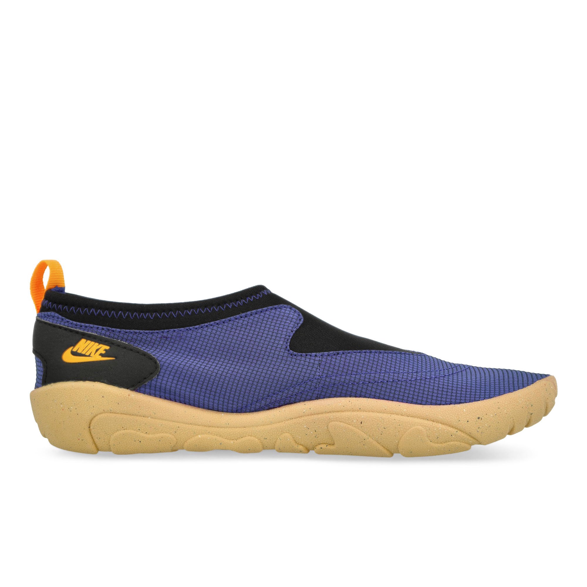 Nike<br>Aqua Turf