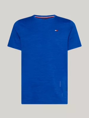 Camiseta esportiva slim fit reciclada