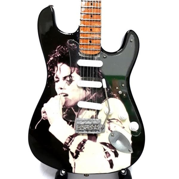 Mini guitar: Michael Jackson - Tribute