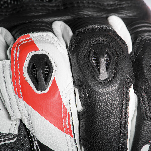 Ixon - Gants GP4 Air Noir / Blanc / Rouge