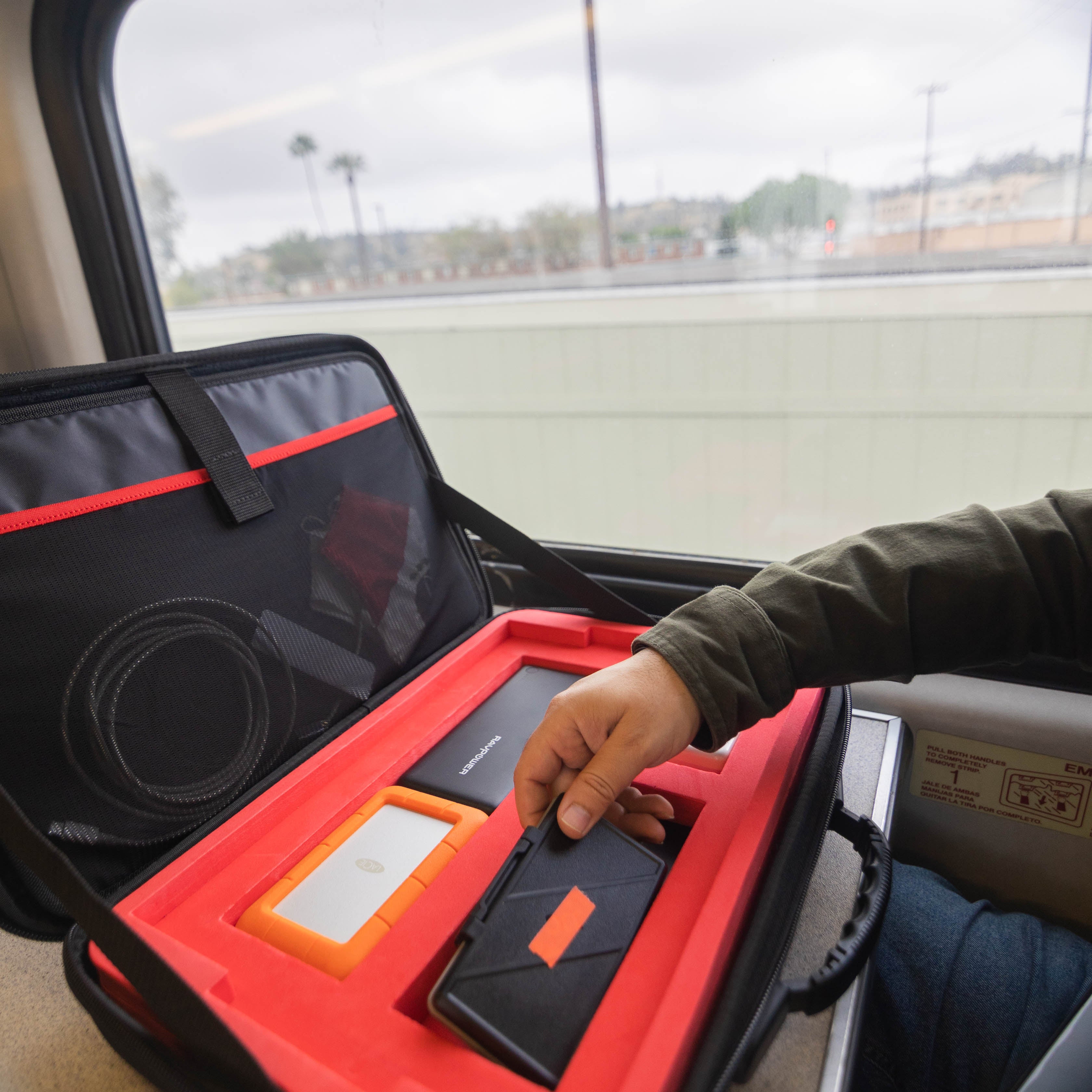 Analog Cases PULSE Case For 16 inch MacBook Pro