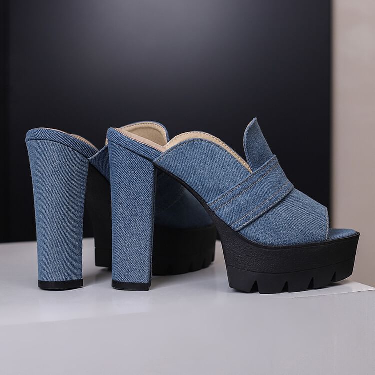 Queen Zoo - Chunky Heel Washed Denim Sandalen