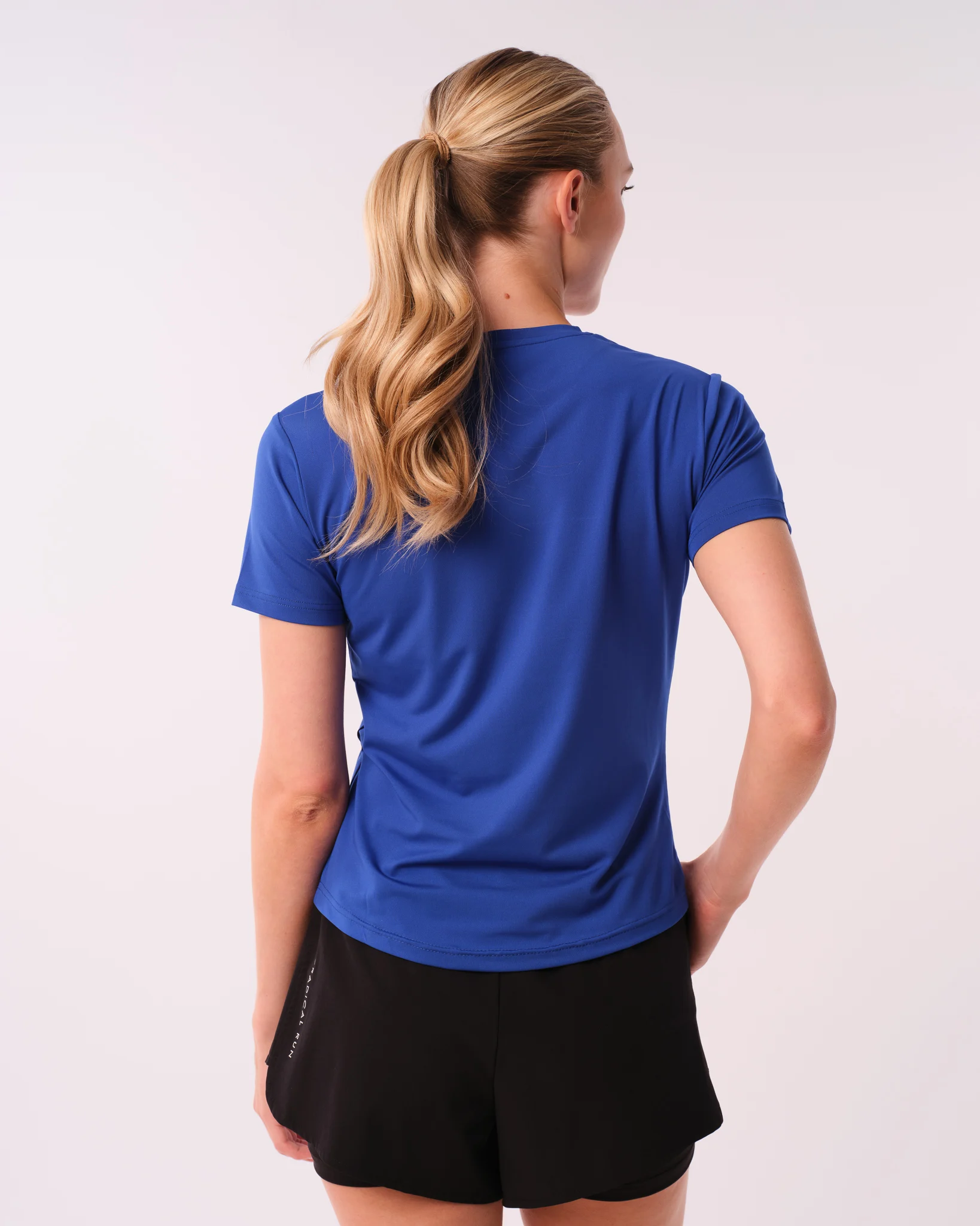 LEVITY Essential T-shirt Blue Lolite