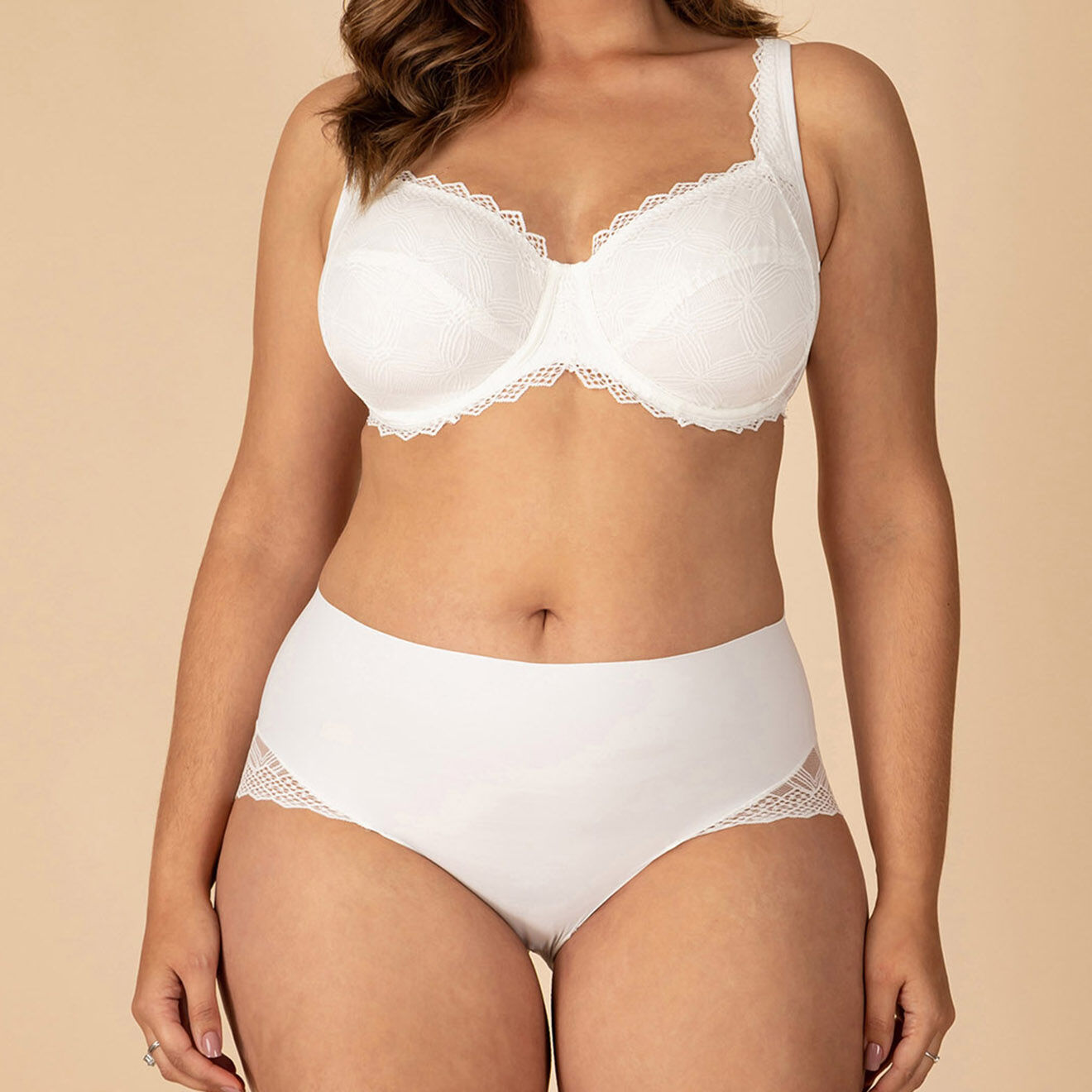 Liz Soutien-gorge maintien en dentelle Olive écru