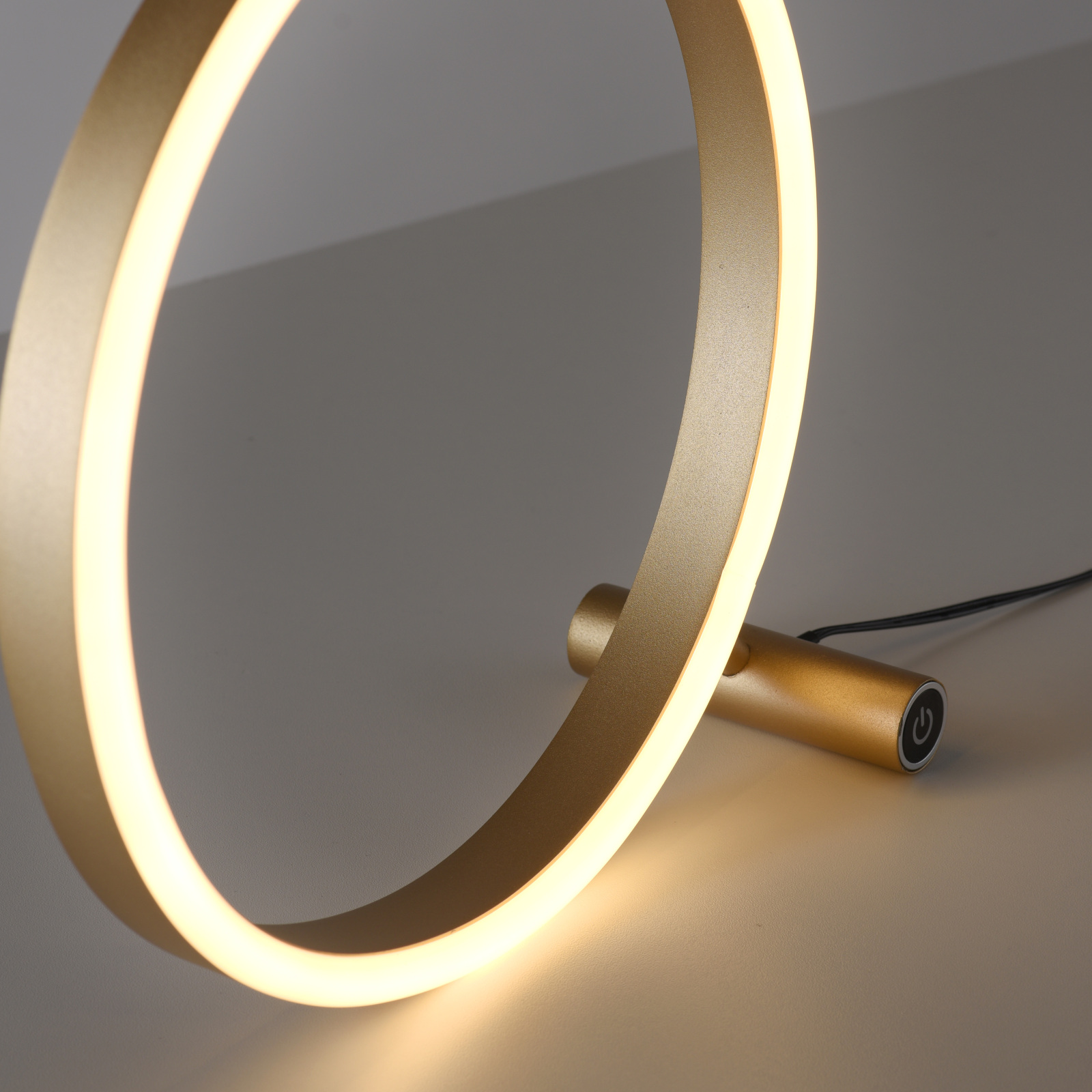 LED-Tischleuchte - Messing matt - 3-Stufen Touchdimmer