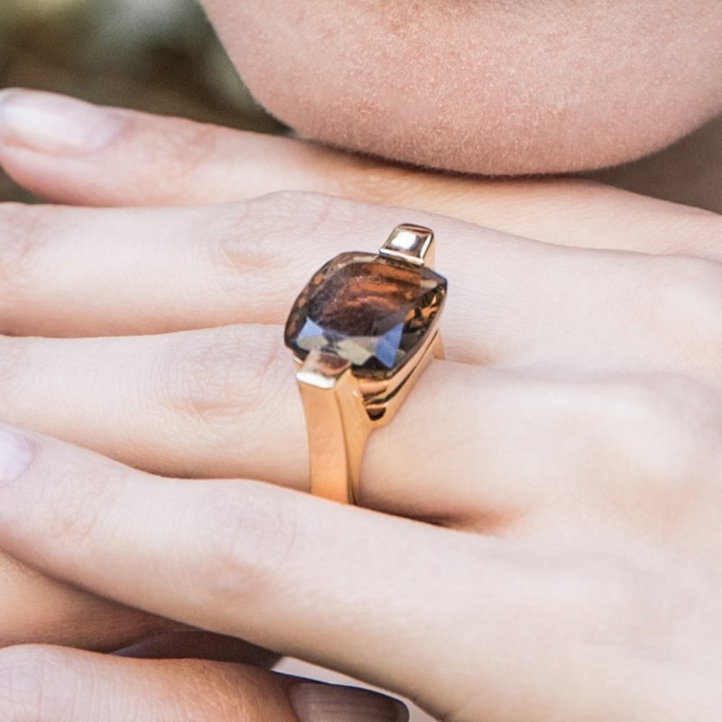 Bague Doré Athena En Argent Pierre Noir